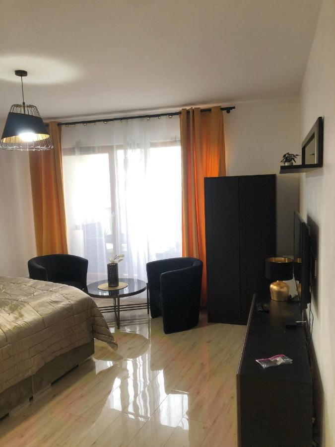 Golden Apartment ヴロツワフ エクステリア 写真
